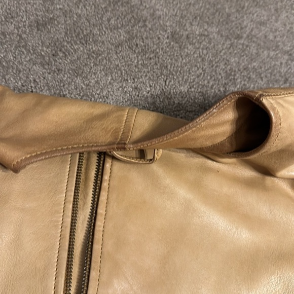 Used Tan Leather Motorcycle Style Gap Jacket - Picture 16 of 17